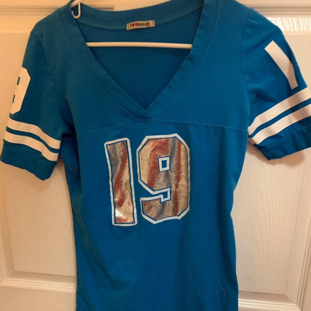 Tee shirt